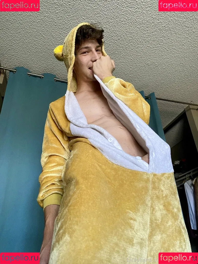 chrisoflyng Onlyfans Photo Gallery 