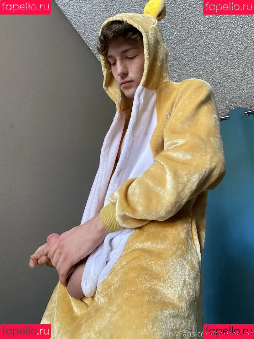 chrisoflyng Onlyfans Photo Gallery 
