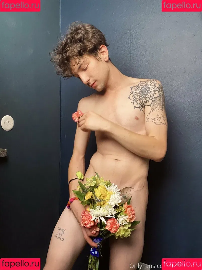 chrisoflyng Onlyfans Photo Gallery 