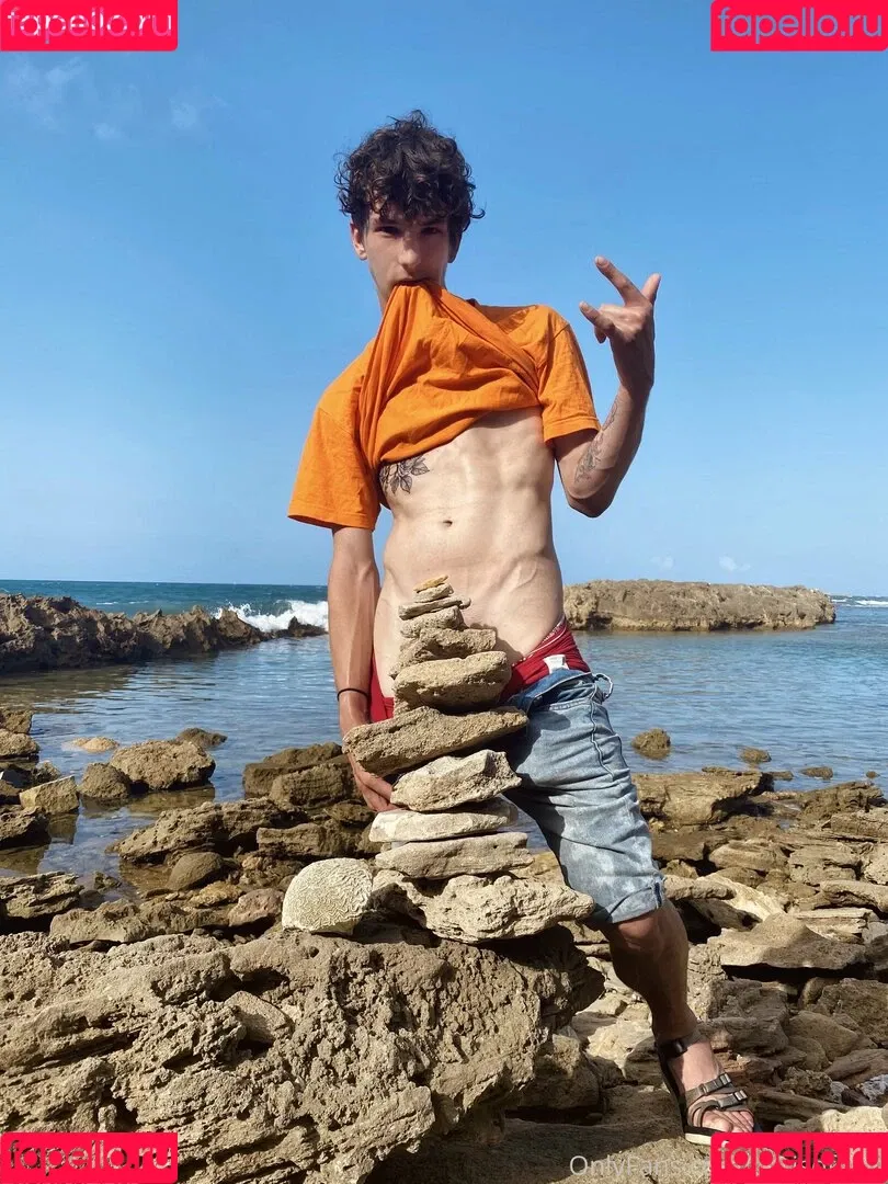 chrisoflyng Onlyfans Photo Gallery 
