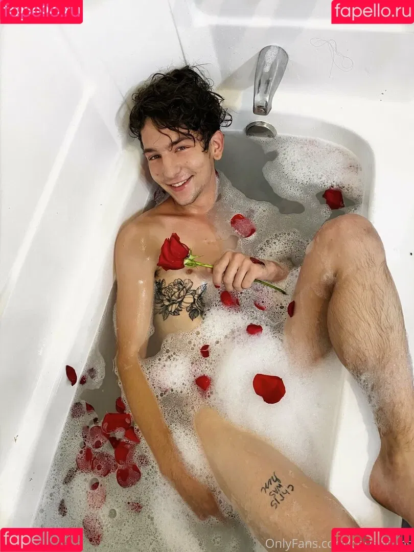 chrisoflyng Onlyfans Photo Gallery 