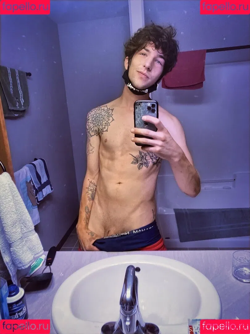 chrisoflyng Onlyfans Photo Gallery 