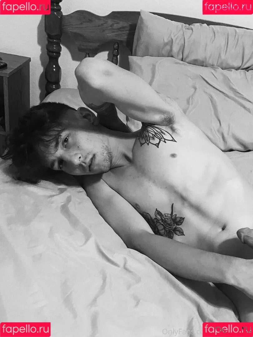 chrisoflyng Onlyfans Photo Gallery 