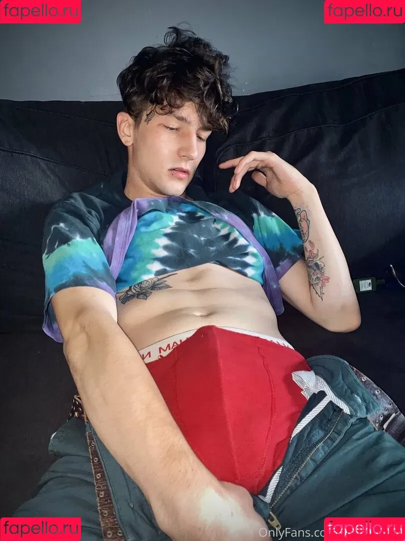 chrisoflyng Onlyfans Photo Gallery 