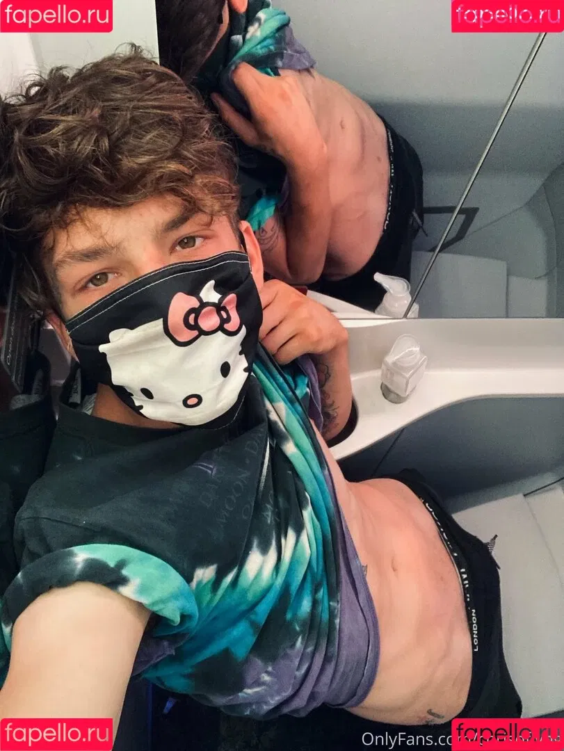 chrisoflyng Onlyfans Photo Gallery 