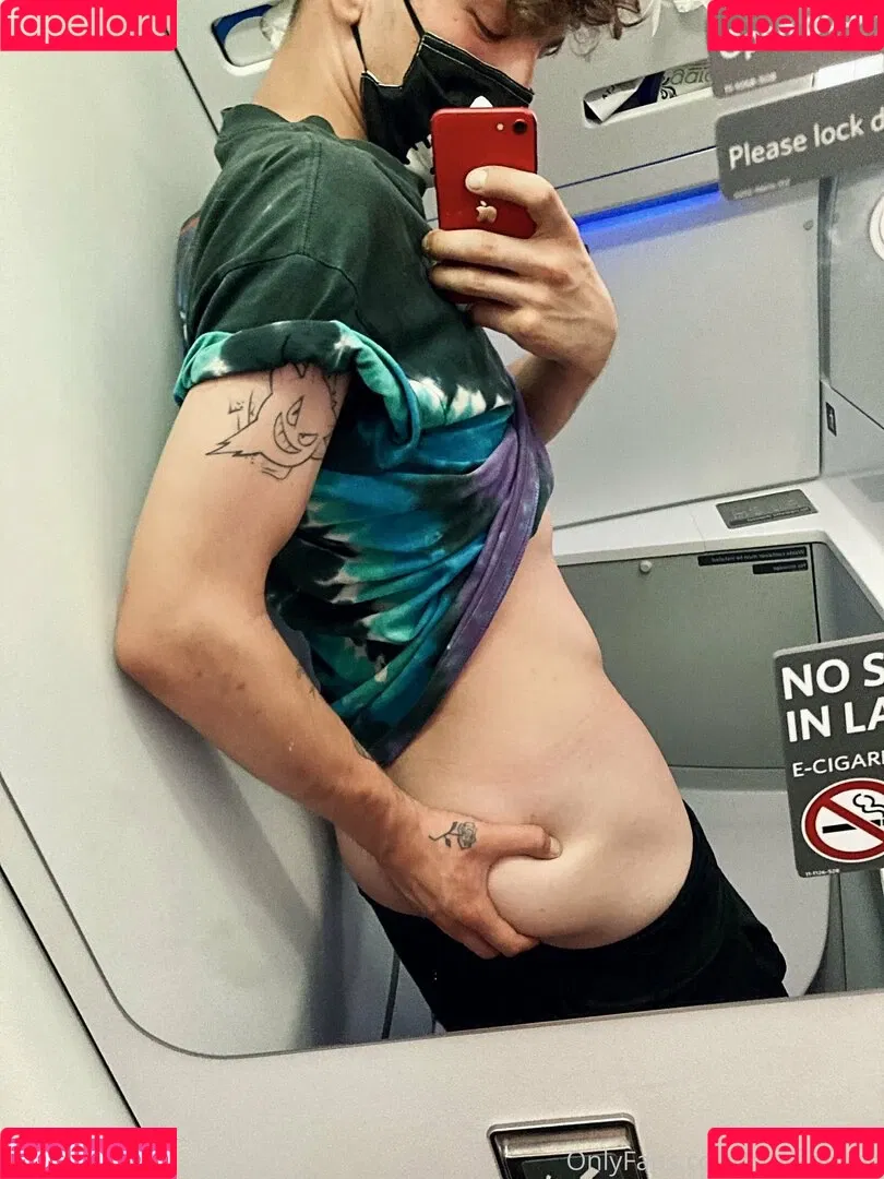 chrisoflyng Onlyfans Photo Gallery 
