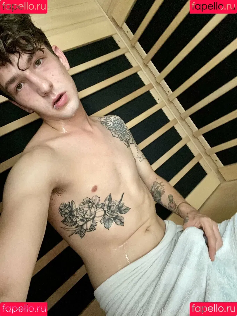 chrisoflyng Onlyfans Photo Gallery 