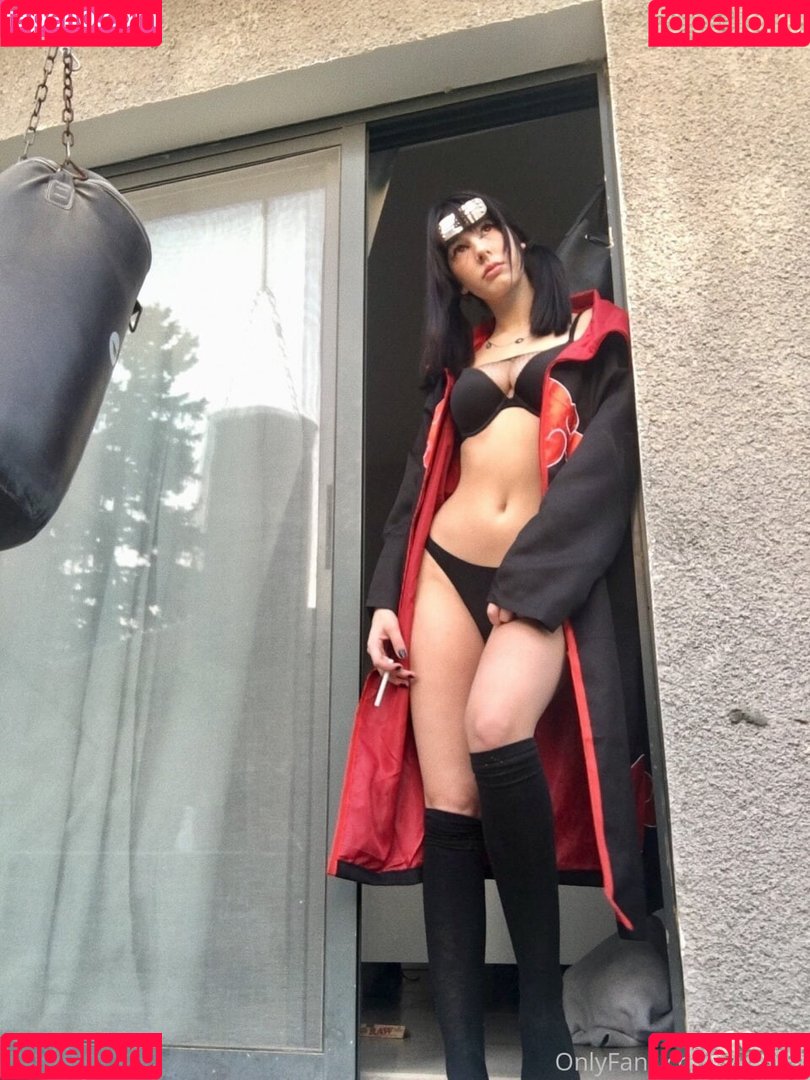 Yumi_0313 Onlyfans Photo Gallery 