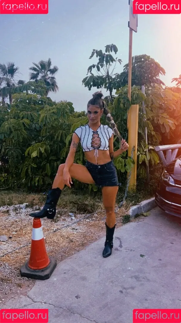 Lorena De Felipe Onlyfans Photo Gallery 