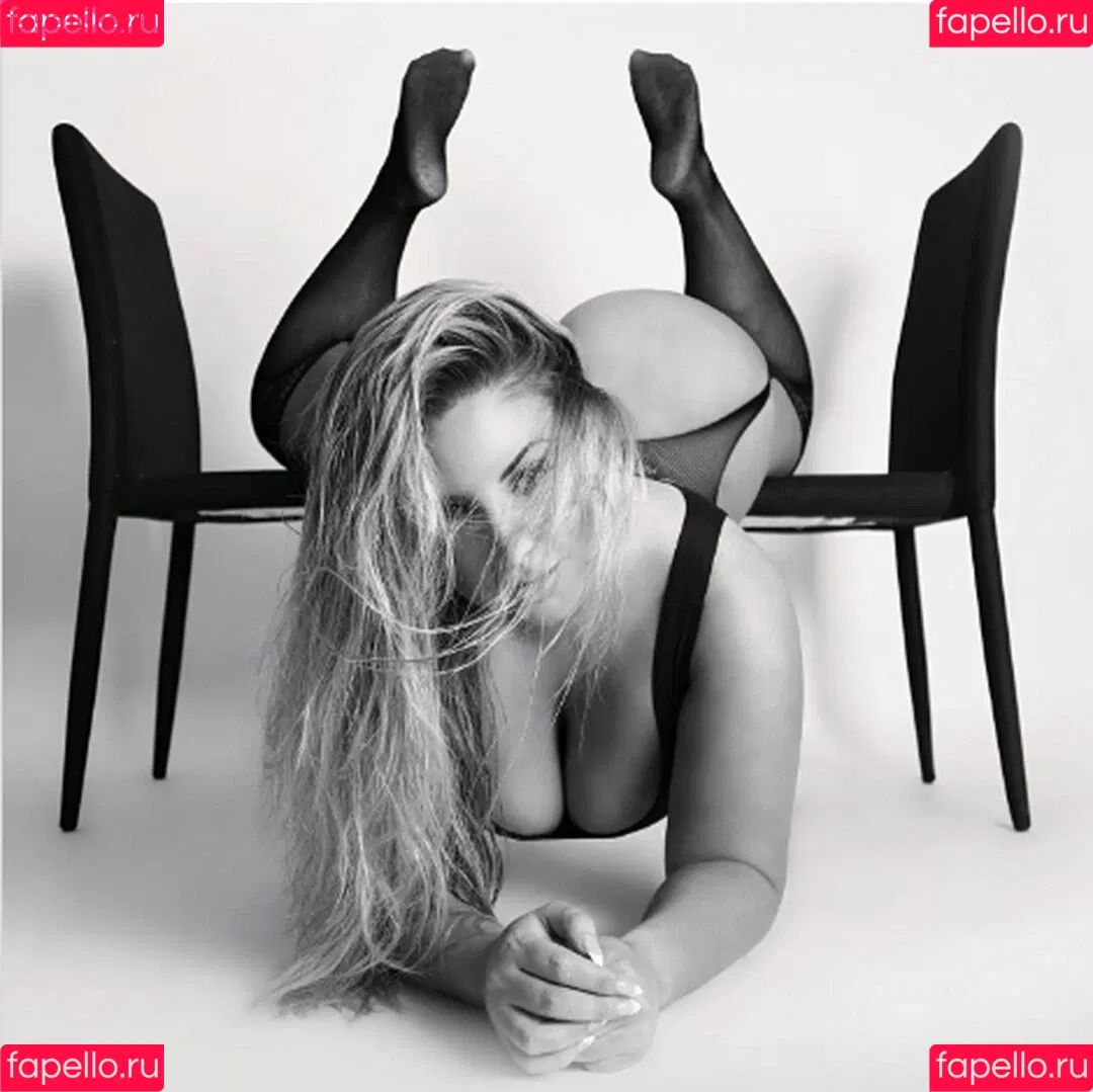 Ashley Alexiss Onlyfans Photo Gallery 