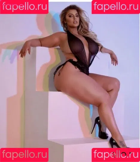 Ashley Alexiss Onlyfans Photo Gallery 