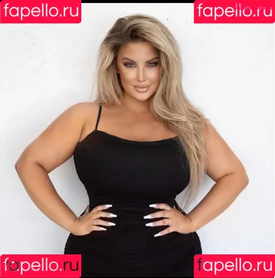Ashley Alexiss Onlyfans Photo Gallery 