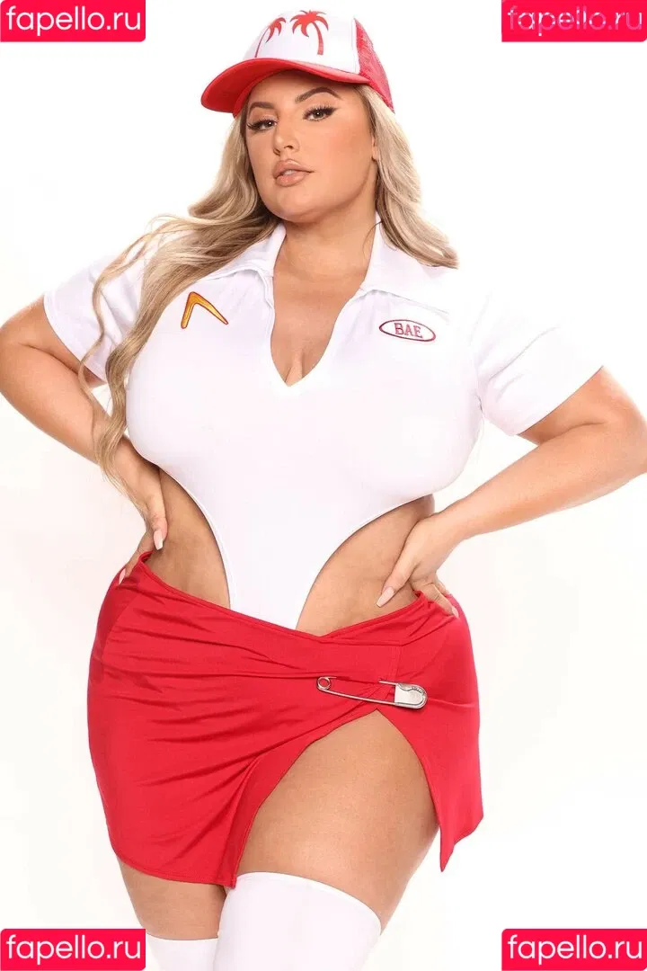 Ashley Alexiss Onlyfans Photo Gallery 