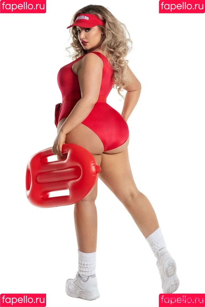 Ashley Alexiss Onlyfans Photo Gallery 