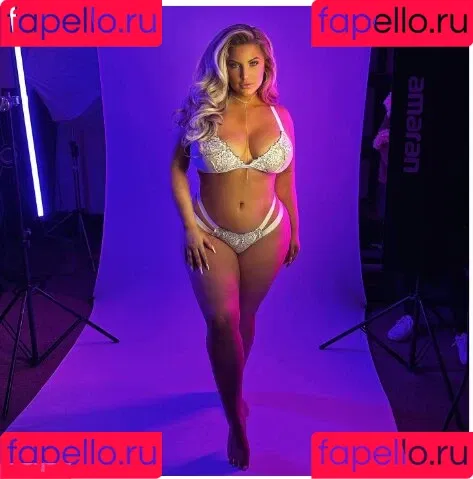 Ashley Alexiss Onlyfans Photo Gallery 