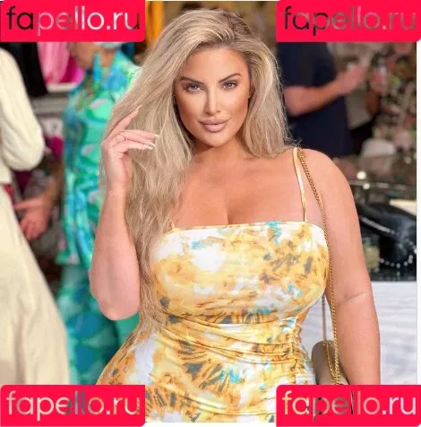 Ashley Alexiss Onlyfans Photo Gallery 