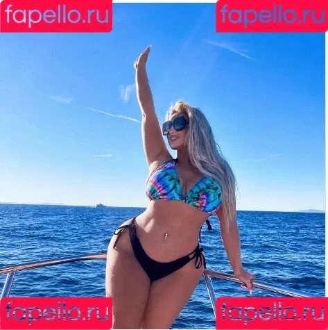 Ashley Alexiss Onlyfans Photo Gallery 