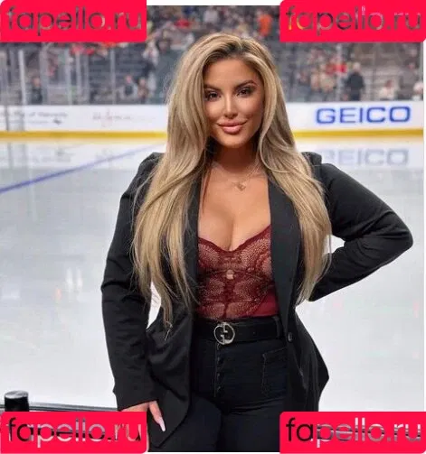 Ashley Alexiss Onlyfans Photo Gallery 