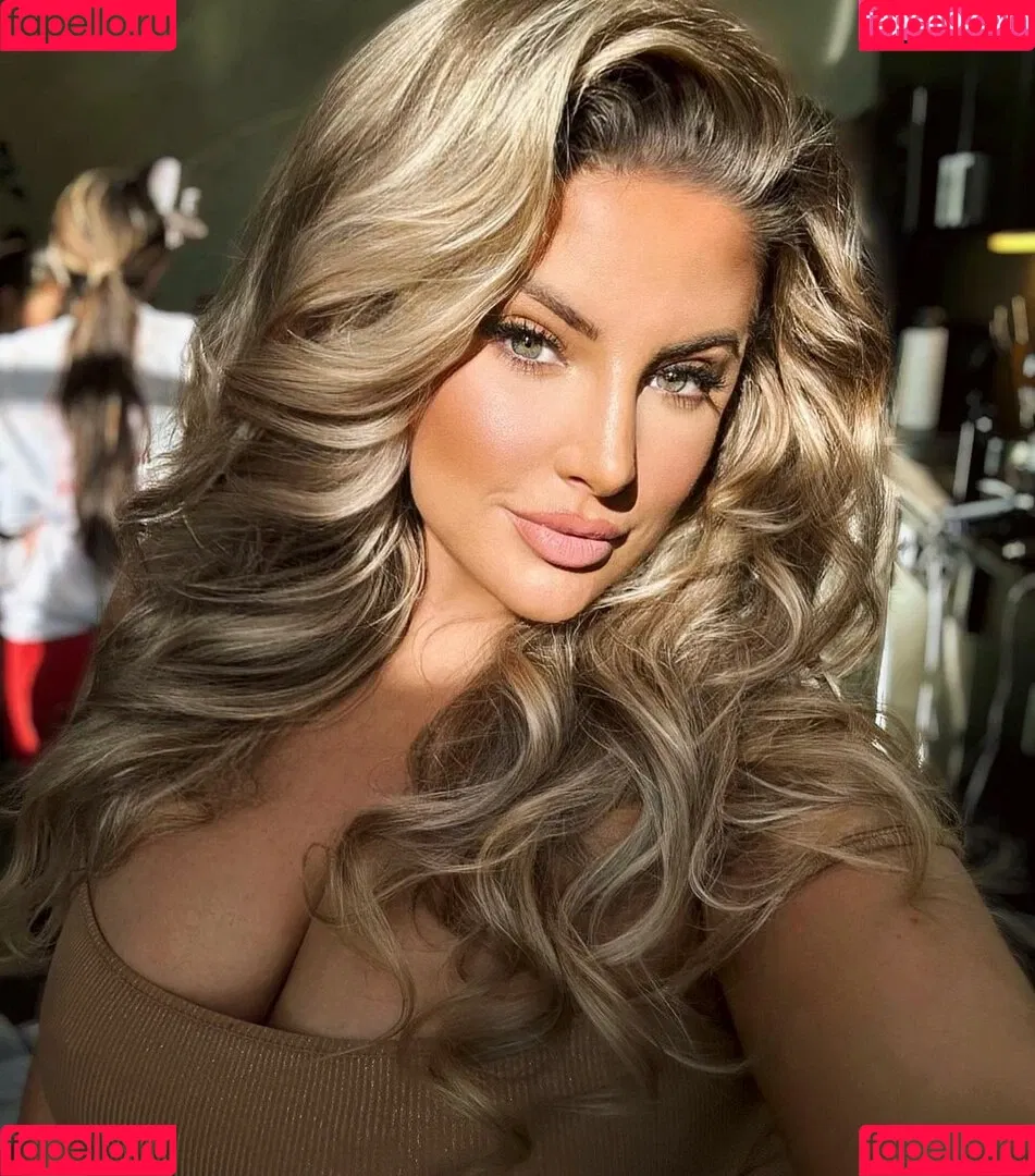 Ashley Alexiss Onlyfans Photo Gallery 