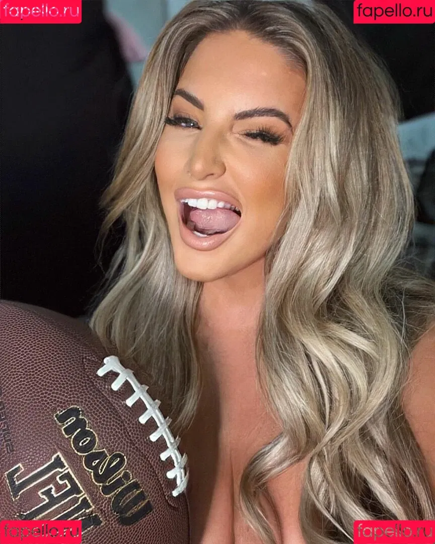 Ashley Alexiss Onlyfans Photo Gallery 