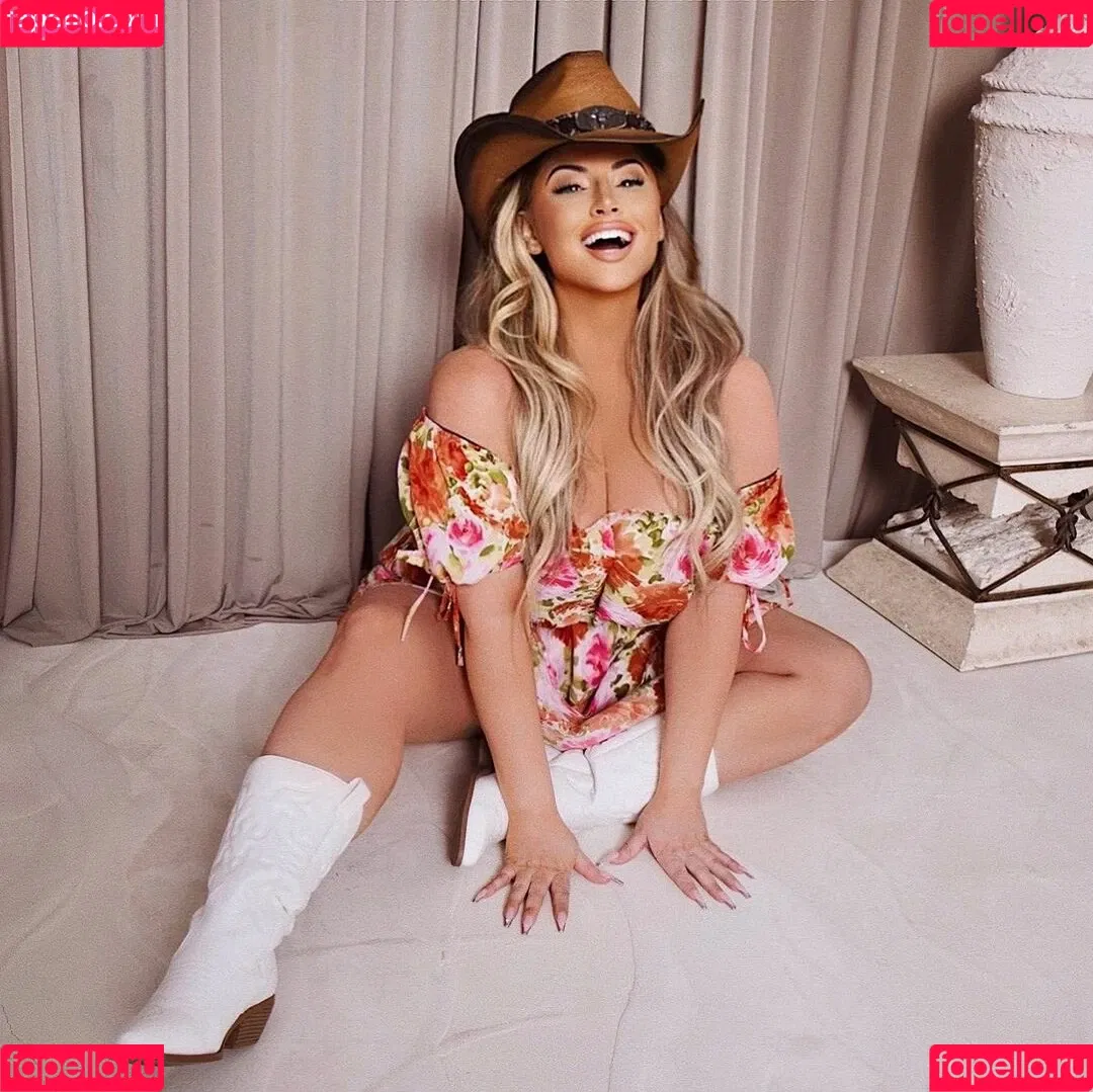 Ashley Alexiss Onlyfans Photo Gallery 