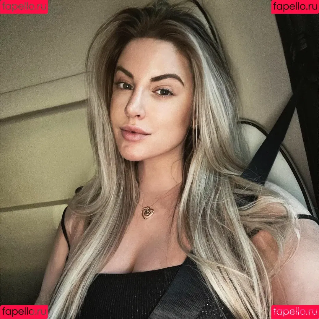 Ashley Alexiss Onlyfans Photo Gallery 