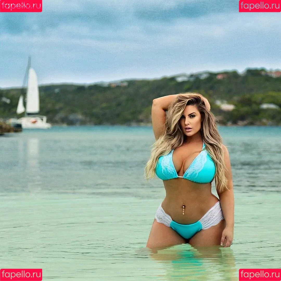 Ashley Alexiss Onlyfans Photo Gallery 