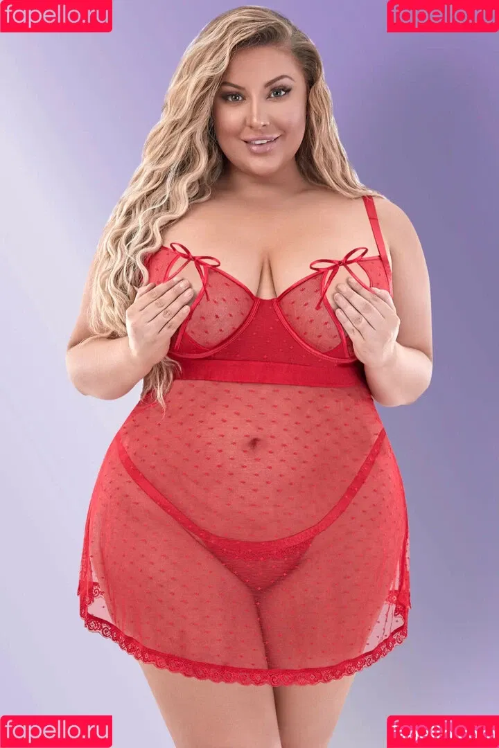 Ashley Alexiss Onlyfans Photo Gallery 
