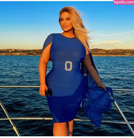 Ashley Alexiss Onlyfans Photo Gallery 