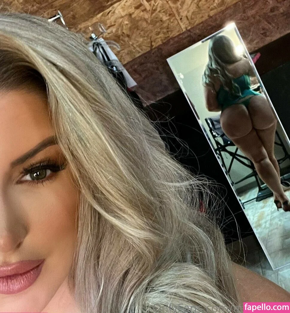 Ashley Alexiss Onlyfans Photo Gallery 