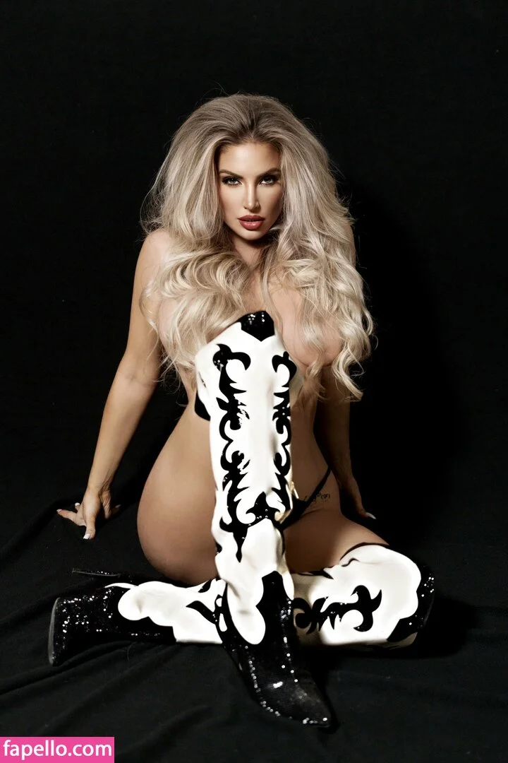 Ashley Alexiss Onlyfans Photo Gallery 