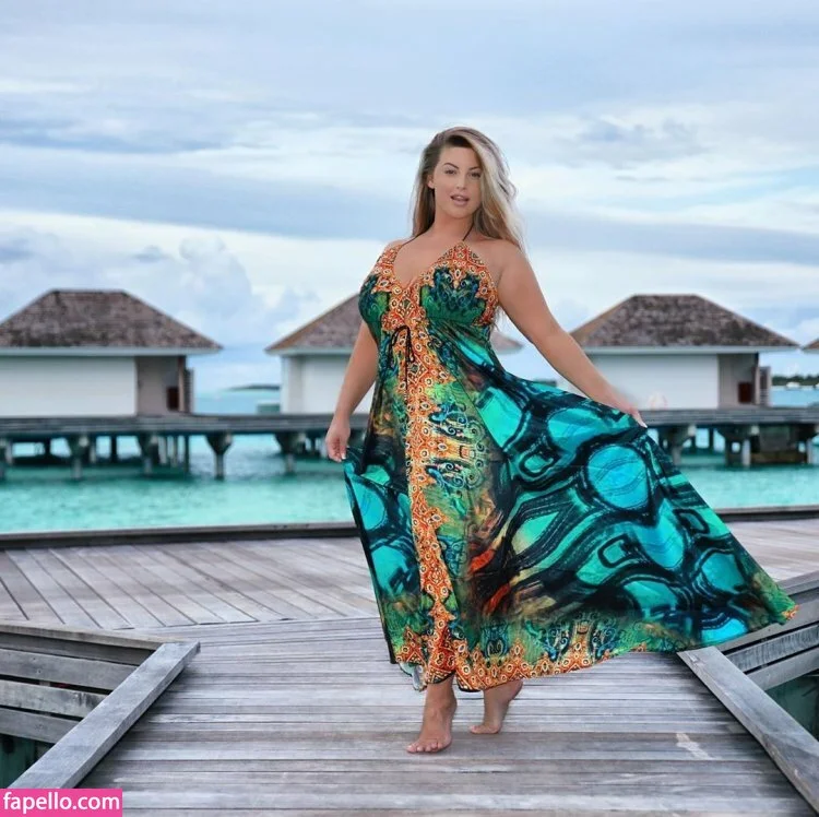 Ashley Alexiss Onlyfans Photo Gallery 