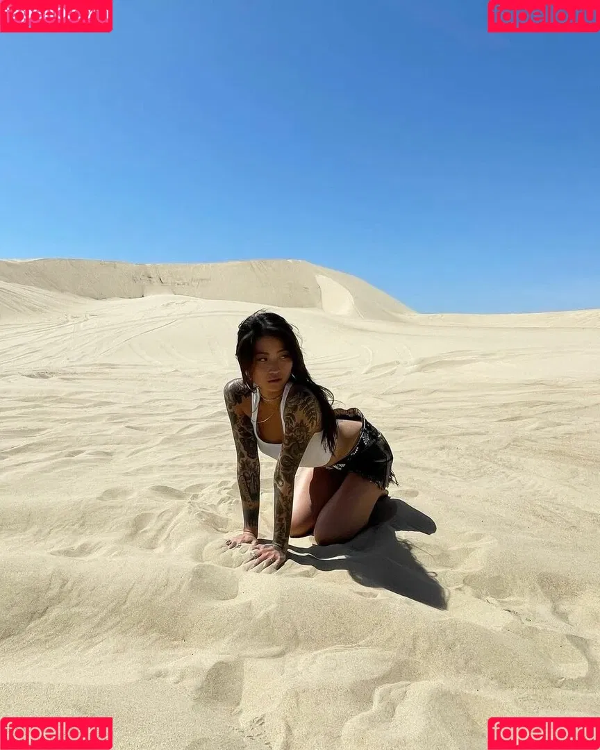 Mae.Col Onlyfans Photo Gallery 