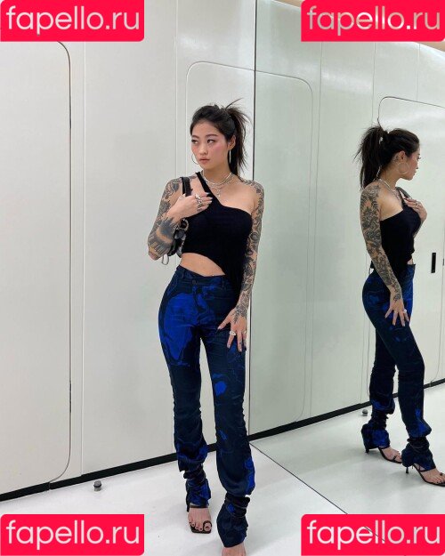 Mae.Col Onlyfans Photo Gallery 