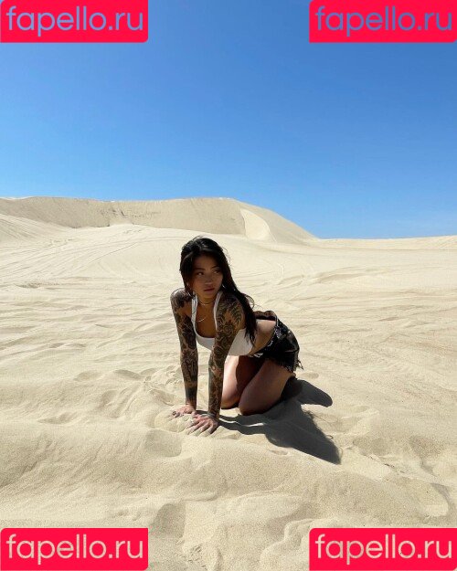 Mae.Col Onlyfans Photo Gallery 