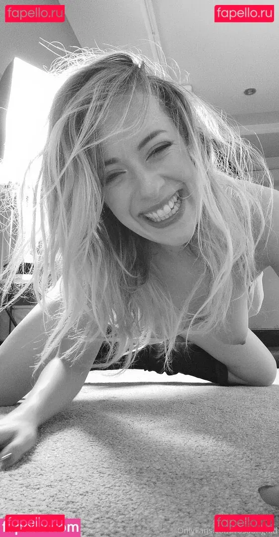 rosabrighid Onlyfans Photo Gallery 