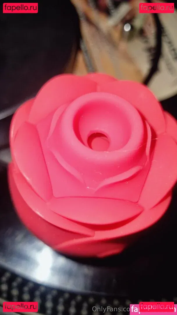 rosabrighid Onlyfans Photo Gallery 