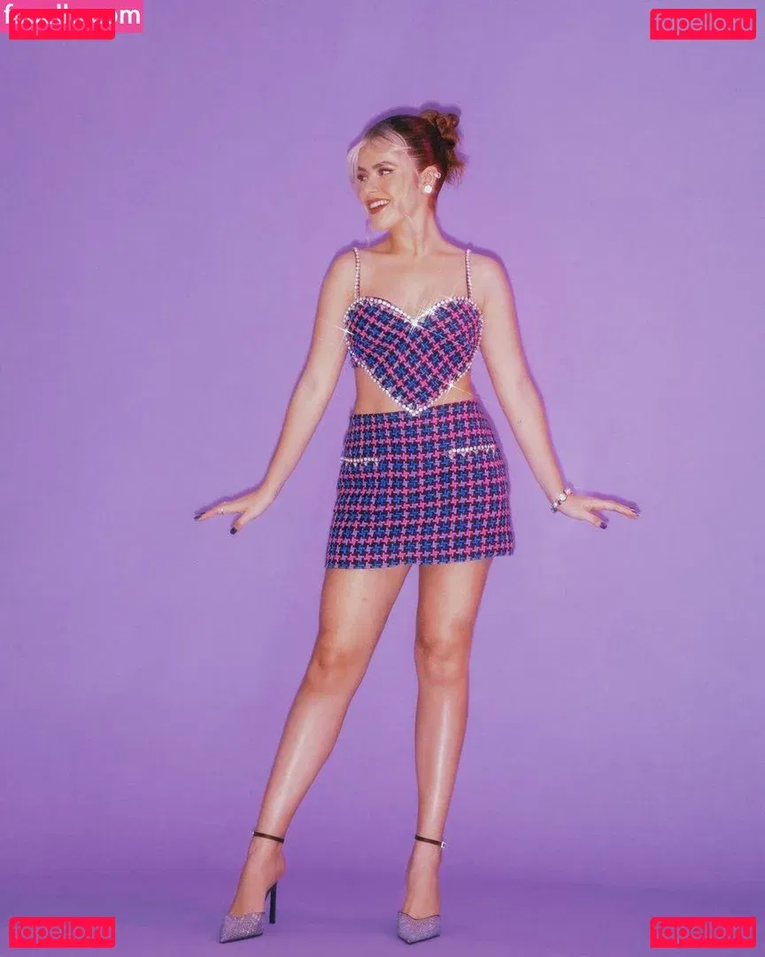 Maisa Silva Onlyfans Photo Gallery 