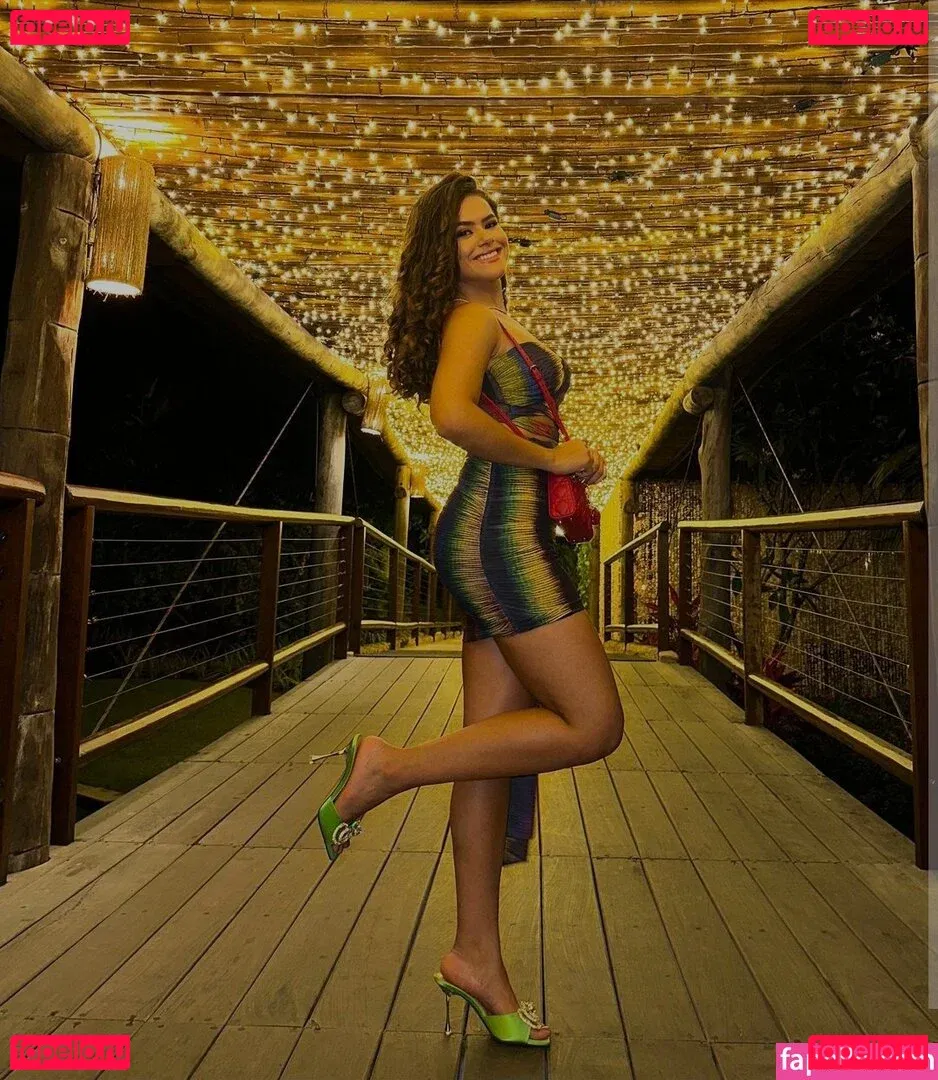 Maisa Silva Onlyfans Photo Gallery 