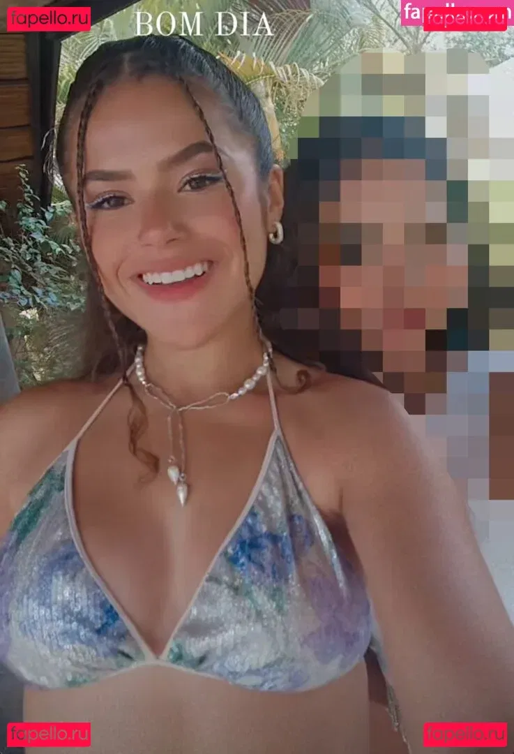 Maisa Silva Onlyfans Photo Gallery 