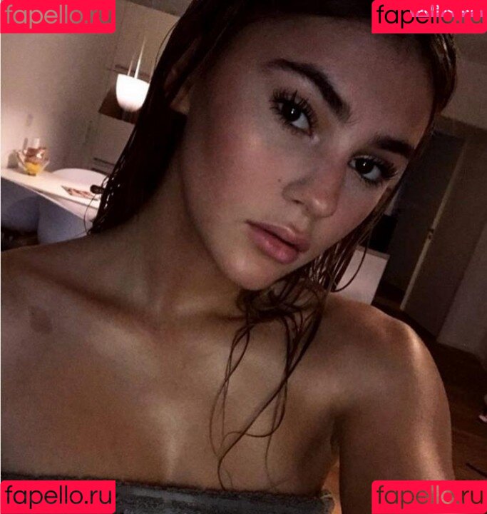 Stefanie Giesinger Onlyfans Photo Gallery 