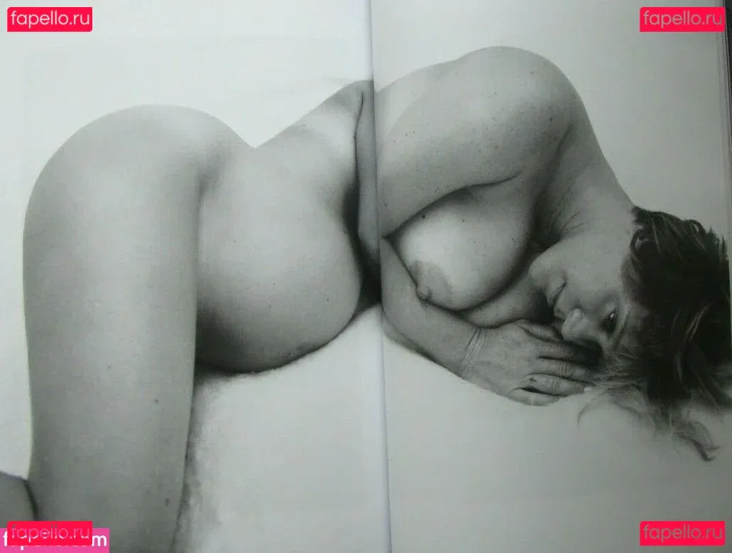 Chloe Sevigny Onlyfans Photo Gallery 