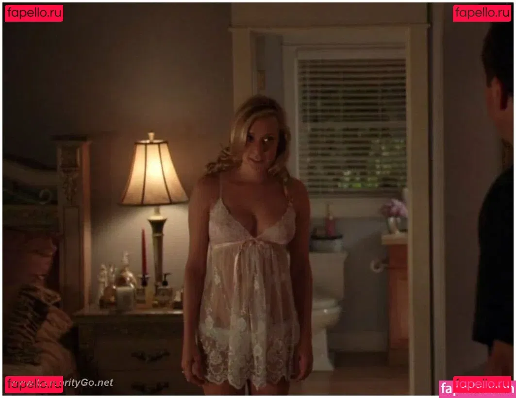 Chloe Sevigny Onlyfans Photo Gallery 