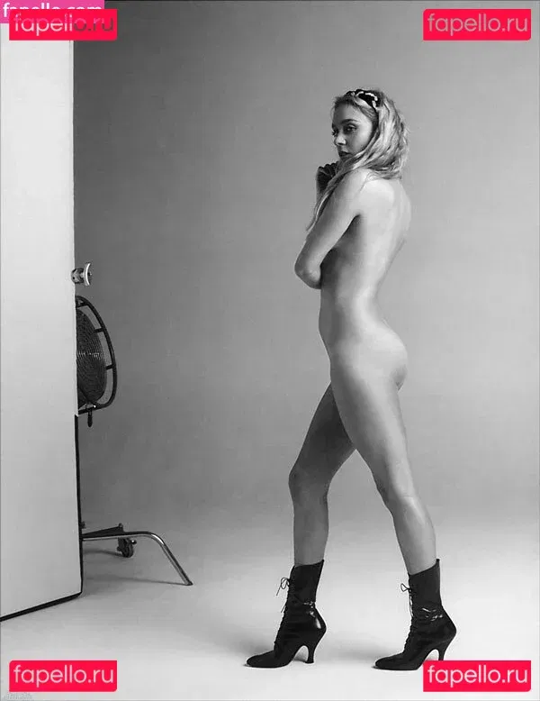 Chloe Sevigny Onlyfans Photo Gallery 