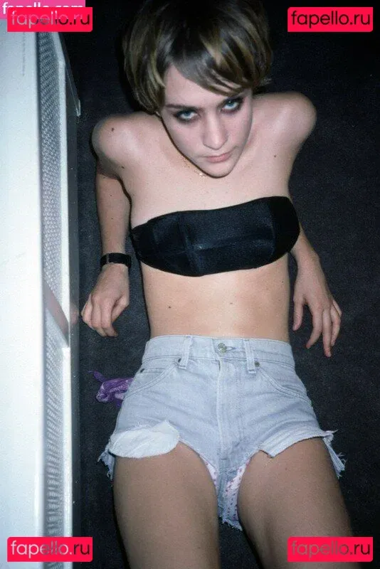 Chloe Sevigny Onlyfans Photo Gallery 