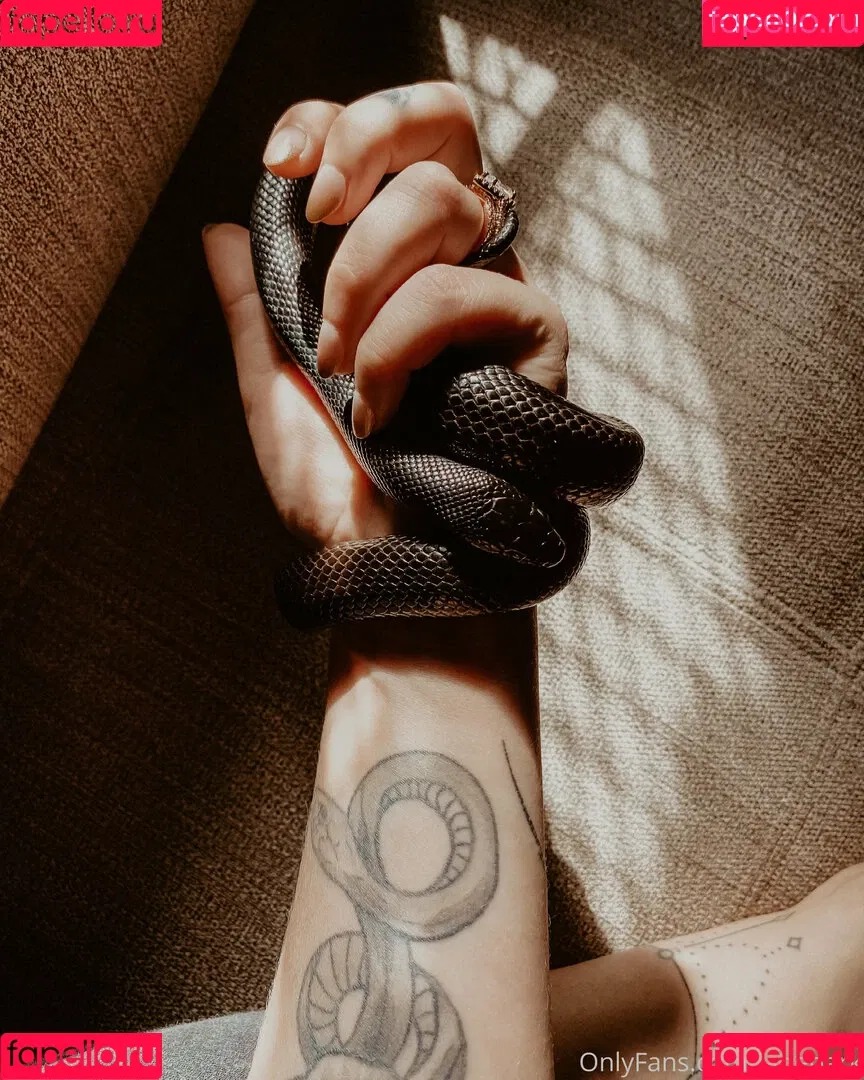 persephone27x Onlyfans Photo Gallery 