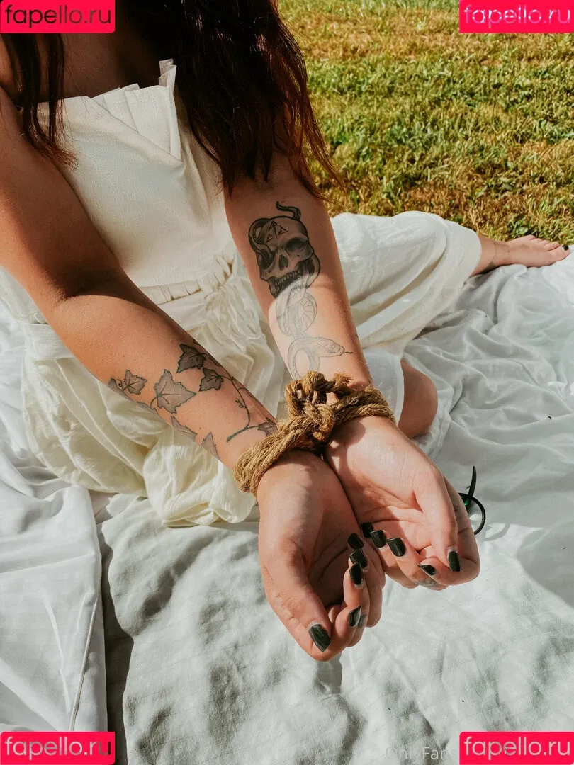 persephone27x Onlyfans Photo Gallery 