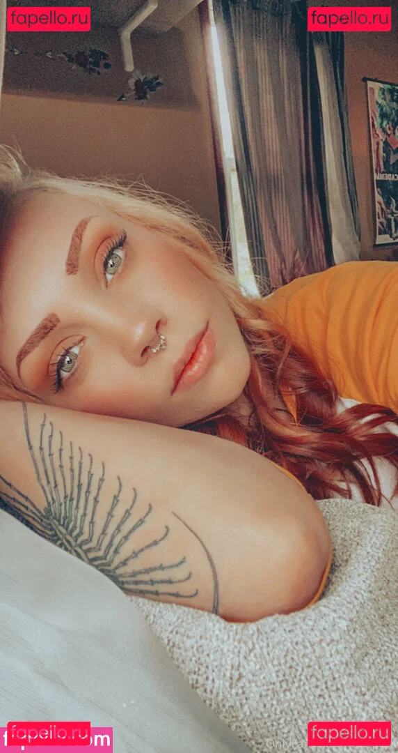 persephone27x Onlyfans Photo Gallery 