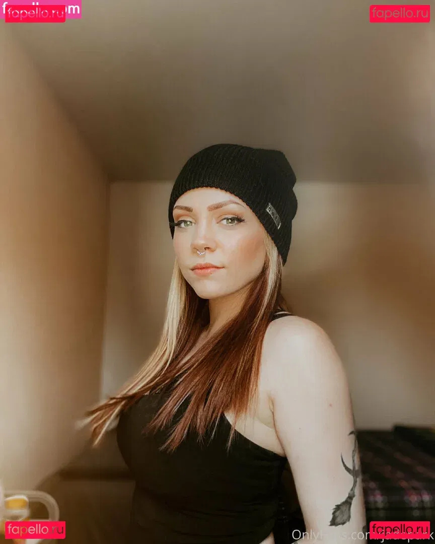 persephone27x Onlyfans Photo Gallery 