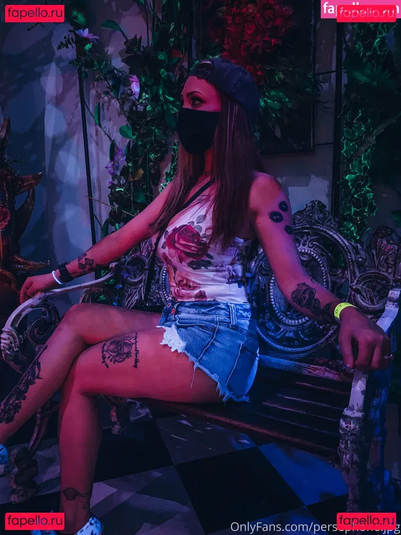 persephone27x Onlyfans Photo Gallery 